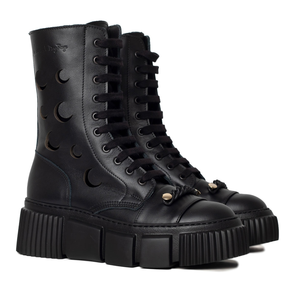 The Lunar Black Chain Boot - immagine 4